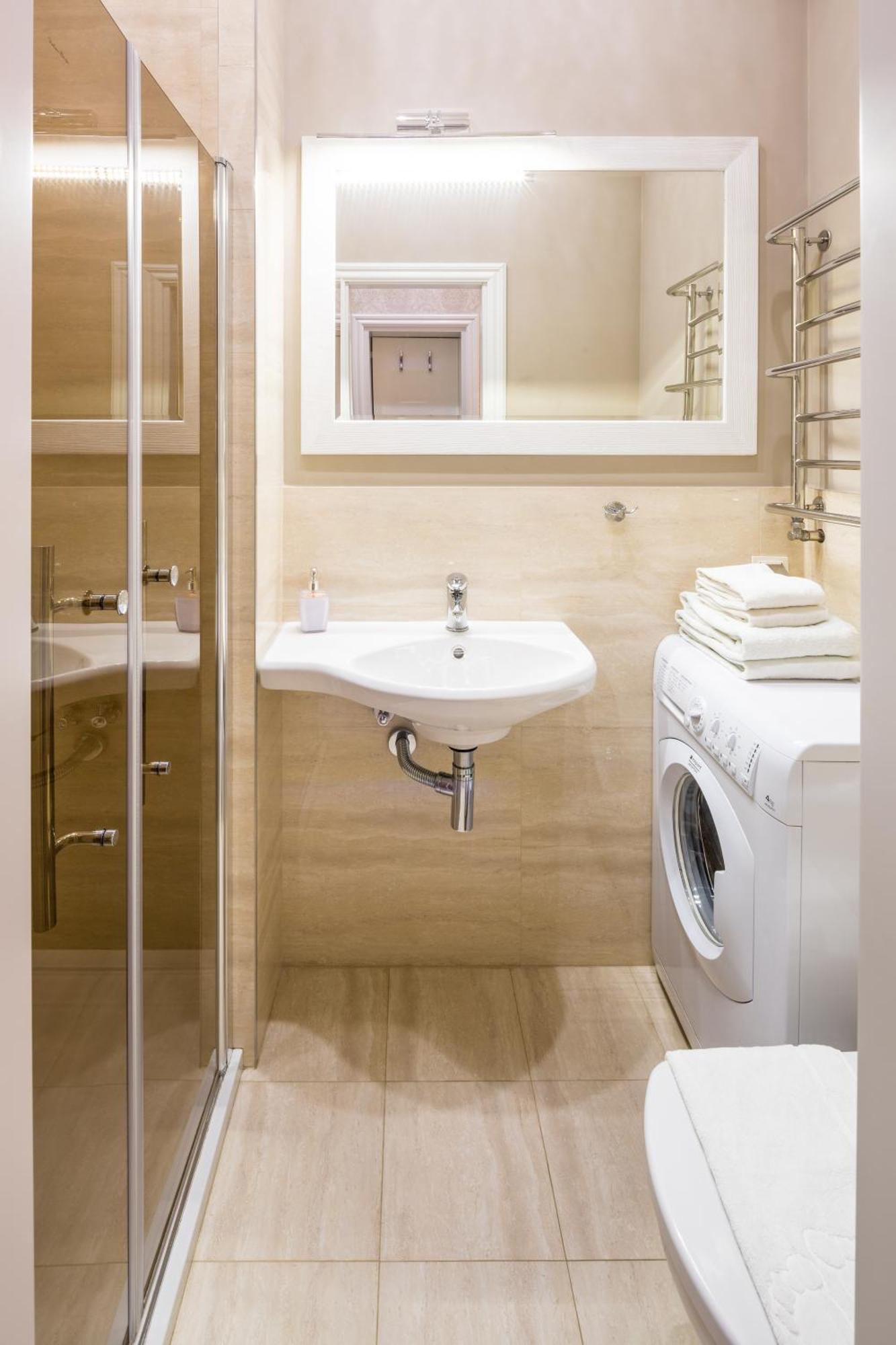 Lviv Apartments ภายนอก รูปภาพ
