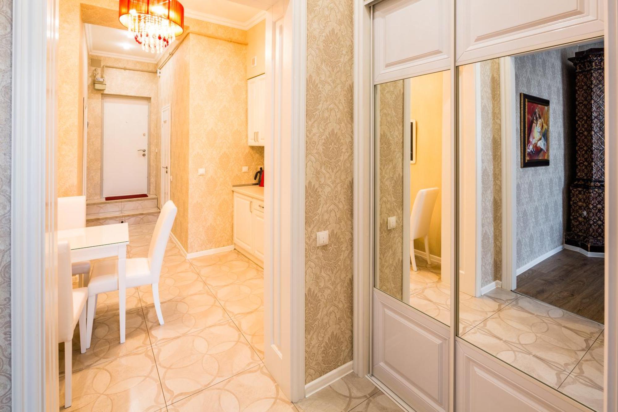 Lviv Apartments ภายนอก รูปภาพ