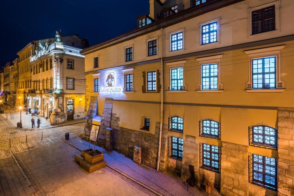 Lviv Apartments ภายนอก รูปภาพ