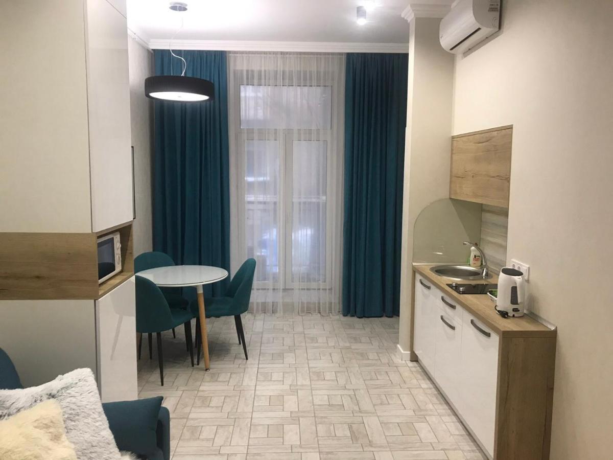 Lviv Apartments ภายนอก รูปภาพ